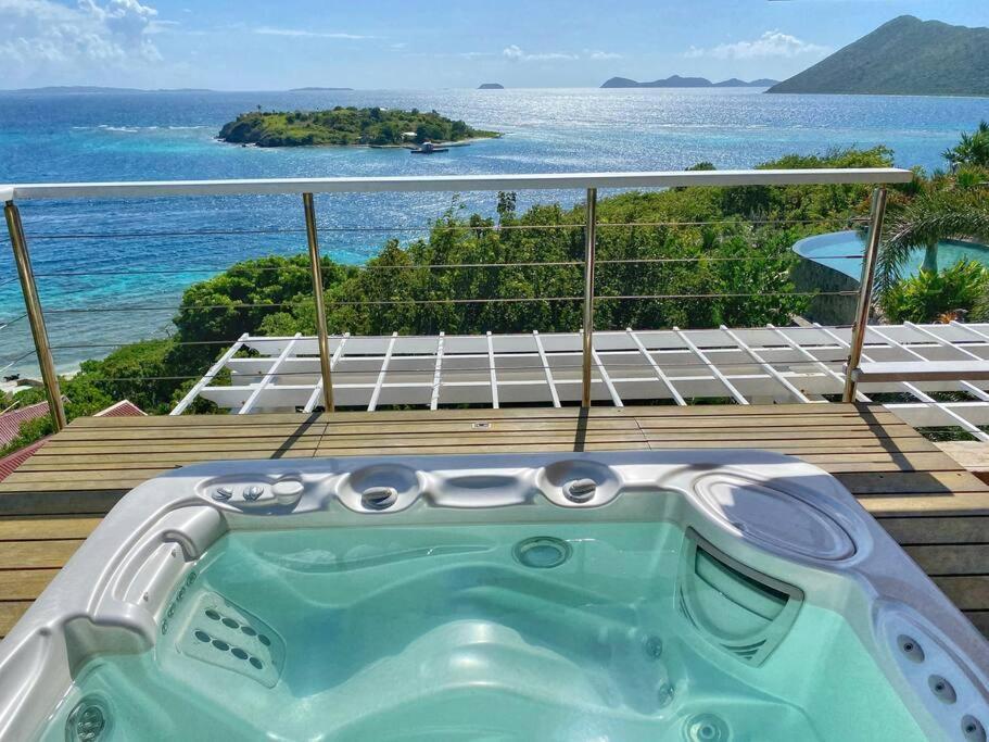 East End Luxury 7Br Waterfront Villa With Views Of Marina Cay And Scrub Island מראה חיצוני תמונה